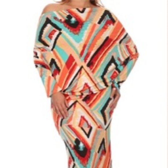Abstract Print / Multi-Functional Maxi Dress - Picture 1 of 2